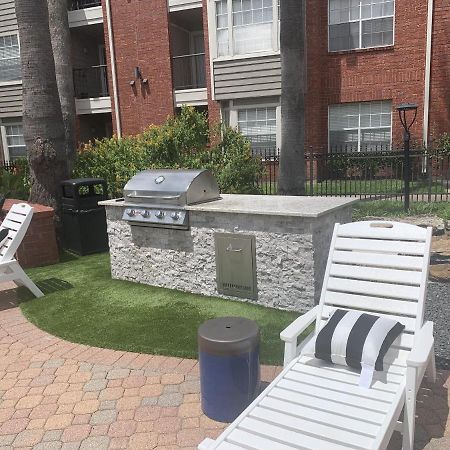 Spacious 2Br&2Ba Med Center Apt, Free Parking&Shuttle 휴스턴 외부 사진