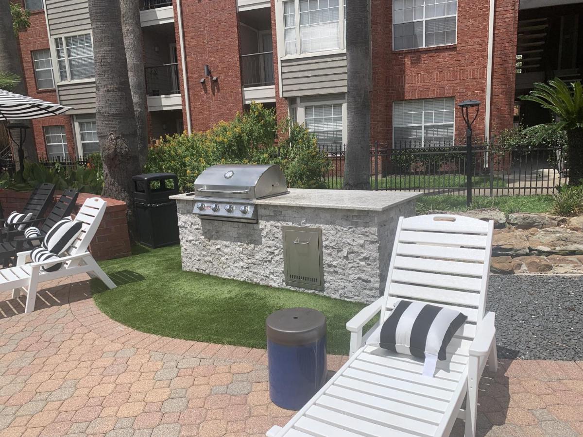 Spacious 2Br&2Ba Med Center Apt, Free Parking&Shuttle 휴스턴 외부 사진